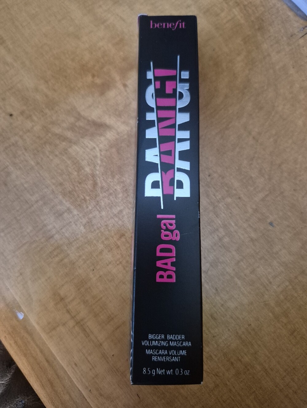 Benefit BADgal BANG! Mascara Packaging in Black and Pink